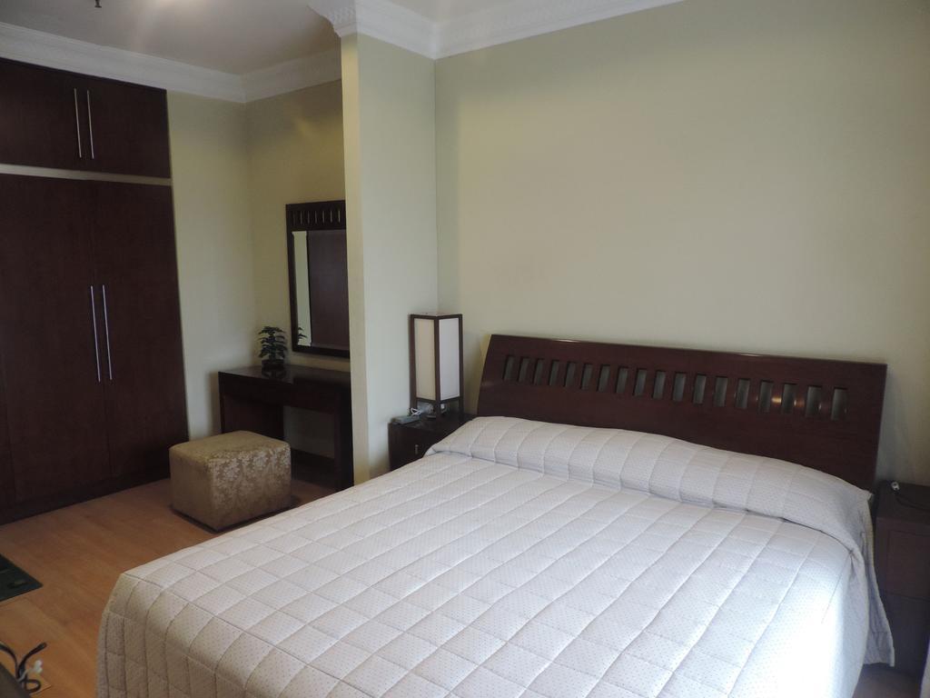 Roosseno Plaza Serviced Apartment Jakarta Luaran gambar