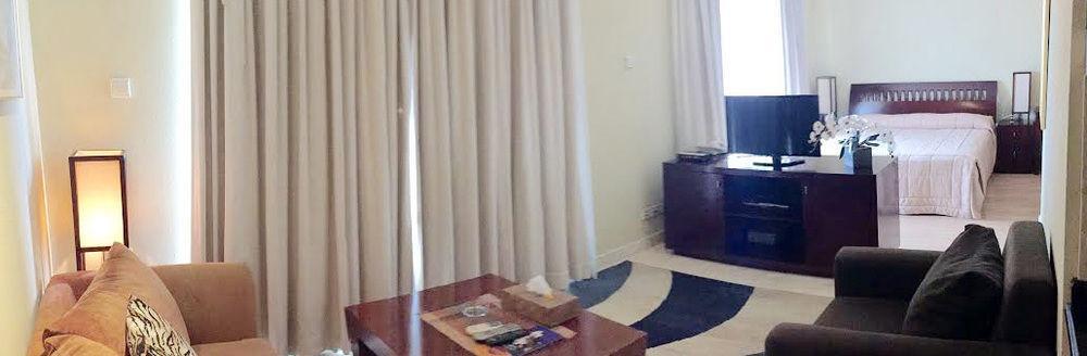 Roosseno Plaza Serviced Apartment Jakarta Luaran gambar