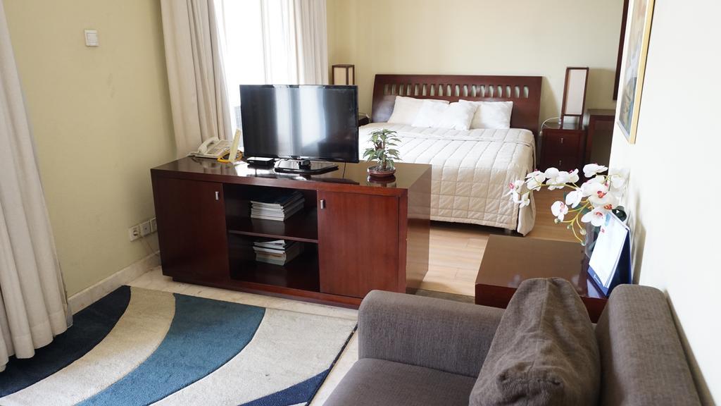 Roosseno Plaza Serviced Apartment Jakarta Luaran gambar