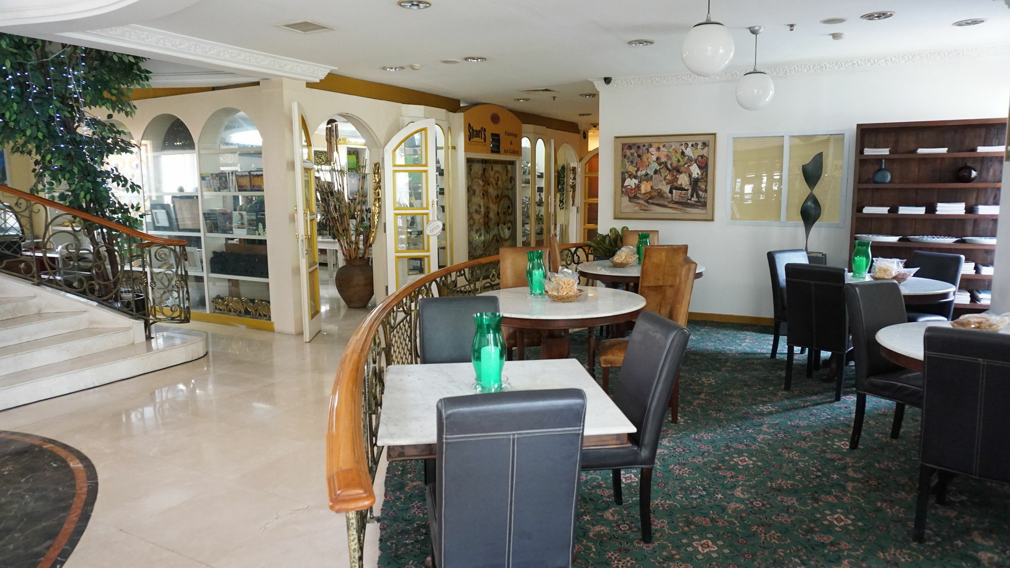 Roosseno Plaza Serviced Apartment Jakarta Luaran gambar