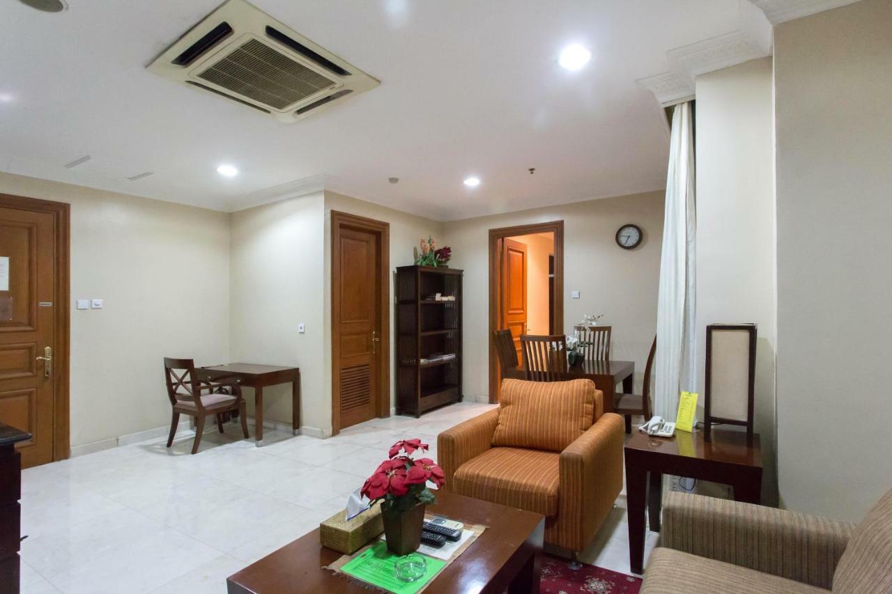 Roosseno Plaza Serviced Apartment Jakarta Luaran gambar